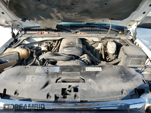 2003 GMC Sierra 1500HD SLT z VIN 1GTGK13U53F217669, wystawiony jako Copart lot #74547254 z przebiegiem 204 966 mil mil oraz Czysty tytuł • Clean title. Historia ofert i sprzedaży dostępna na DreamBid. Obrazek 13.