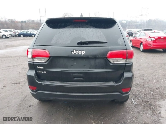 2014 Jeep Grand Cherokee Laredo with VIN 1C4RJFAG7EC179243, listed as a IAAI auction lot 41453738 with 182,000 mi miles. Bid and sale history available at carsss.com. Image 17.