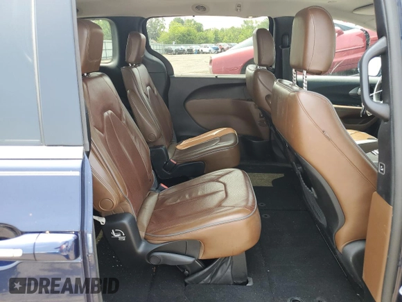 2017 Chrysler Pacifica Limited z VIN 2C4RC1GG8HR514994, wystawiony jako Copart lot #59932635 z przebiegiem 188 512 mil mil oraz Szkoda całkowita • Salvage title. Historia ofert i sprzedaży dostępna na DreamBid. Obrazek 11.