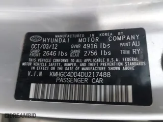 2013 Hyundai Genesis 3.8L with VIN KMHGC4DD4DU217488, listed as a IAAI auction lot 41021234 with 204,960 mi miles. Bid and sale history available at carsss.com. Image 9.