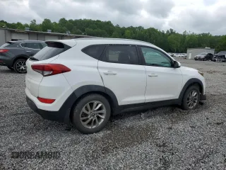 2016 Hyundai Tucson SE z VIN KM8J33A47GU167064, wystawiony jako Copart lot #56566545 z przebiegiem 101 703 mil mil oraz Szkoda całkowita • Salvage title. Historia ofert i sprzedaży dostępna na DreamBid. Obrazek 3.