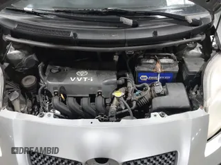 2008 Toyota Yaris with VIN JTDJT923085171725, listed as a IAAI auction lot 42090252 with 242,092 mi miles. Bid and sale history available at carsss.com. Image 10.