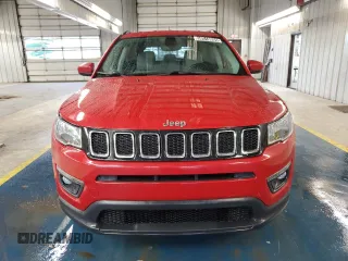 2019 Jeep Compass Latitude z VIN 3C4NJDBB9KT772804, wystawiony jako Copart lot #58519895 z przebiegiem 145 266 mil mil oraz Czysty tytuł • Clean title. Historia ofert i sprzedaży dostępna na DreamBid. Obrazek 5.