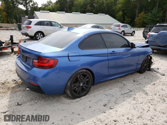 2016 BMW 2 Series M235i xDrive with VIN WBA1J9C52GV372057, listed as a Copart auction lot 71236354 with 89,420 mi miles and Salvage Title. Bid and sale history available at carsss.com. Image 3.