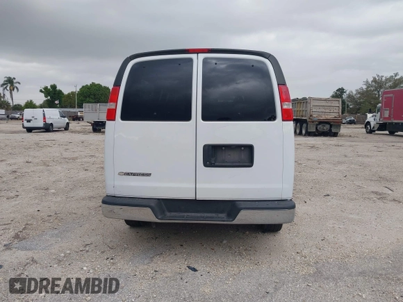 2018 Chevrolet Express Passenger LT с VIN 1GAZGPFG7J1334935, выставлен на аукционе IAAI как лот 41697084 с пробегом 72 571 миль миль и . История ставок и продаж доступна на DreamBid. Изображение 16.