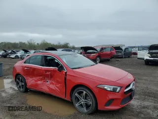 2019 Mercedes-Benz A 220 с VIN WDD3G4FB0KW021221, выставлен на аукционе Copart как лот 54312055 с пробегом 64 568 миль миль и Списание • Salvage title. История ставок и продаж доступна на DreamBid. Изображение 4.