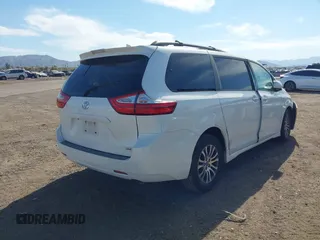 2018 Toyota Sienna XLE Auto Access Seat with VIN 5TDYZ3DCXJS940710, listed as a IAAI auction lot 41508764 with 108,942 mi miles and . Bid and sale history available at DreamBid. Image 4.