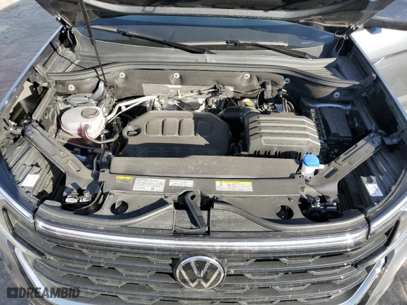 2024 Volkswagen Atlas Cross Sport 2.0T SE with VIN 1V2DE2CA3RC244772, listed as a Copart auction lot 81523574 with 7,369 mi miles and Salvage Title. Bid and sale history available at carsss.com. Image 12.