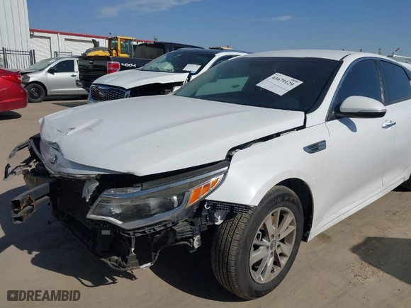 2018 Kia Optima LX with VIN 5XXGT4L30JG236361, listed as a IAAI auction lot 41679129 with 107,068 mi miles. Bid and sale history available at carsss.com. Image 18.