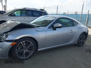 2015 Scion FR-S with VIN JF1ZNAA19F9713270, listed as a IAAI auction lot 42023440 with 79,121 mi miles. Bid and sale history available at carsss.com. Image 14.