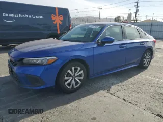 2022 Honda Civic LX z VIN 2HGFE2F27NH559632, wystawiony jako Copart lot #79515154 z przebiegiem 208 008 mil mil oraz Szkoda całkowita • Salvage title. Historia ofert i sprzedaży dostępna na DreamBid. Obrazek 1.