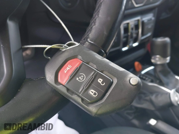 2021 Jeep Wrangler Unlimited Willys with VIN 1C4HJXDM9MW577585, listed as a IAAI auction lot 41739499 with 47,076 mi miles and . Bid and sale history available at DreamBid. Image 11.