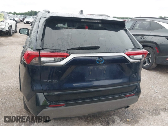 2021 Toyota RAV4 Hybrid XSE with VIN 2T3E6RFV5MW002856, listed as a IAAI auction lot 42387921 with Not provided miles and . Bid and sale history available at DreamBid. Image 15.