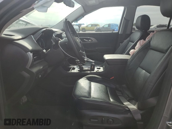 2021 Chevrolet Traverse LT Cloth with VIN 1GNERGKWXMJ208657, listed as a Copart auction lot 61564725 with 52,135 mi miles and Salvage title. Bid and sale history available at DreamBid. Image 7.