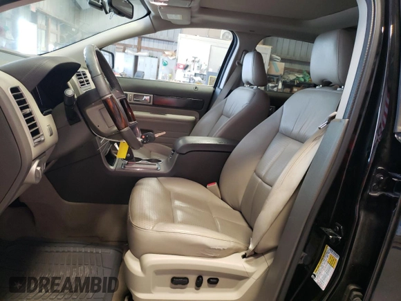 2007 Lincoln MKX with VIN 2LMDU68C07BJ08554, listed as a Copart auction lot 70692434 with 234,606 mi miles and Salvage Title. Bid and sale history available at DreamBid. Image 7.