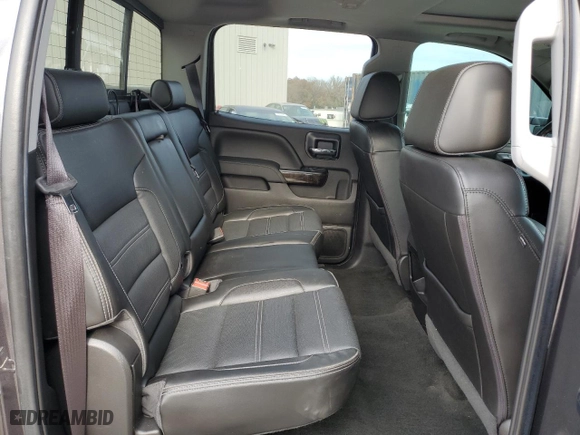 2016 GMC Sierra 2500HD Denali with VIN 1GT12UEG2GF184733, listed as a Copart auction lot 77405264 with 70,132 mi miles and Clean Title. Bid and sale history available at carsss.com. Image 10.
