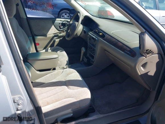 1997 Chevrolet Malibu LS with VIN 1G1NE52M8VY107867, listed as a IAAI auction lot 41766004 with 165,647 mi miles. Bid and sale history available at carsss.com. Image 5.