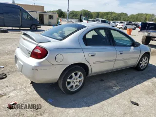 2005 Dodge Neon SXT with VIN 1B3ES56C55D195402, listed as a Copart auction lot 71735184 with 172,160 mi miles and Salvage Title. Bid and sale history available at carsss.com. Image 3.