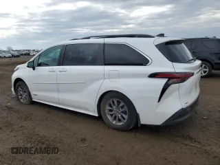 2021 Toyota Sienna LE z VIN 5TDBSKFC4MS022005, wystawiony jako Copart lot #50769965 z przebiegiem 108 694 mil mil oraz Szkoda całkowita • Salvage title. Historia ofert i sprzedaży dostępna na DreamBid. Obrazek 2.