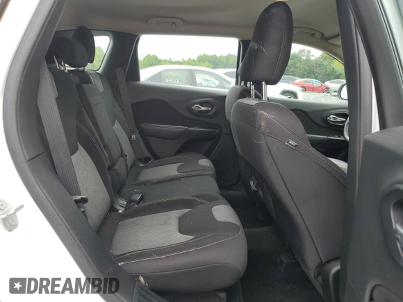 2015 Jeep Cherokee Sport z VIN 1C4PJLAB7FW761109, wystawiony jako Copart lot #57278505 z przebiegiem 99 169 mil mil oraz Szkoda całkowita • Salvage title. Historia ofert i sprzedaży dostępna na DreamBid. Obrazek 11.