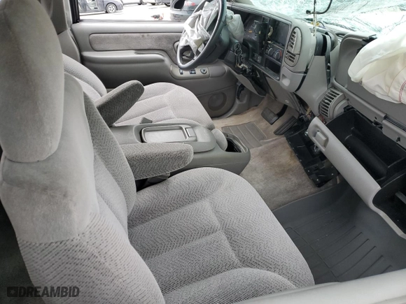 1999 Chevrolet Tahoe with VIN 3GNEK18R7XG230110, listed as a Copart auction lot 82932774 with 148,055 mi miles and Salvage Title. Bid and sale history available at carsss.com. Image 10.