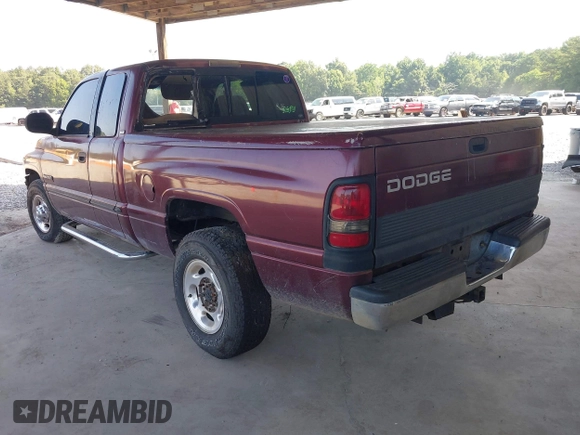 2000 Dodge 2500 with VIN 3B7KC2364YG142578, listed as a IAAI auction lot 42456567 with 326,789 mi miles and . Bid and sale history available at DreamBid. Image 3.