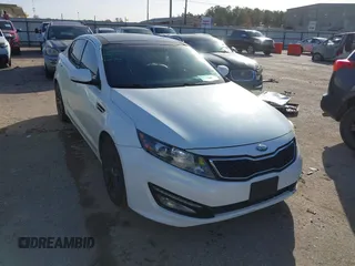 2013 Kia Optima SX z VIN 5XXGR4A64DG161664, wystawiony jako IAAI lot #41352483 z przebiegiem 81 664 mil mil oraz . Historia ofert i sprzedaży dostępna na DreamBid. Obrazek 1.