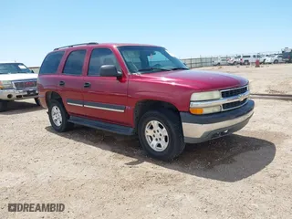 2004 Chevrolet Tahoe LS with VIN 1GNEC13V24J326786, listed as a IAAI auction lot 42036820 with 186,073 mi miles. Bid and sale history available at carsss.com. Image 1.