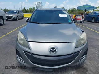 2011 Mazda 3 S Grand Touring z VIN JM1BL1W55B1474676, wystawiony jako IAAI lot #42494974 z przebiegiem 162 285 mil mil oraz . Historia ofert i sprzedaży dostępna na DreamBid. Obrazek 6.