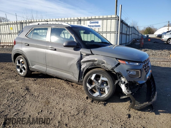2021 Hyundai Venue SEL with VIN KMHRC8A38MU100167, listed as a Copart auction lot 45690035 with 35,104 mi miles and Salvage Title. Bid and sale history available at DreamBid. Image 4.