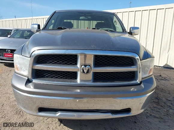 2009 Dodge Ram 1500 SLT with VIN 1D3HB18P49S800667, listed as a IAAI auction lot 41756698 with 267,731 mi miles. Bid and sale history available at carsss.com. Image 6.