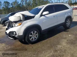 2013 Kia Sorento LX with VIN 5XYKT3A6XDG423317, listed as a Copart auction lot 49718955 with 187,682 mi miles and Salvage Title. Bid and sale history available at carsss.com. Image 1.