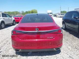 2019 Lexus ES with VIN 58ABZ1B16KU011174, listed as a IAAI auction lot 42032730 with 40,720 mi miles. Bid and sale history available at carsss.com. Image 16.