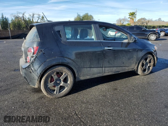 2012 Chevrolet Sonic LTZ z VIN 1G1JE6SH2C4126197, wystawiony jako Copart lot #85541214 z przebiegiem Nie podano mil oraz Szkoda całkowita • Salvage title. Historia ofert i sprzedaży dostępna na DreamBid. Obrazek 3.