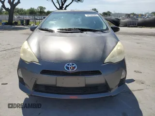 2012 Toyota Prius One with VIN JTDKDTB38C1525411, listed as a Copart auction lot 52160395 with 189,625 mi miles and Salvage Title. Bid and sale history available at carsss.com. Image 5.