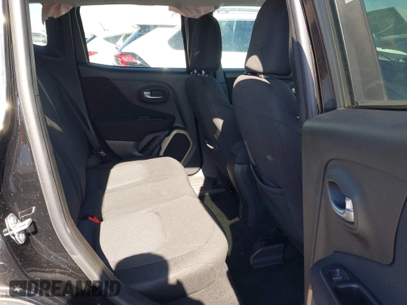 2017 Jeep Renegade Latitude z VIN ZACCJBBB6HPG55080, wystawiony jako IAAI lot #42179742 z przebiegiem 59 620 mil mil oraz . Historia ofert i sprzedaży dostępna na DreamBid. Obrazek 8.