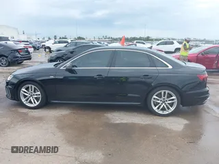 2022 Audi A4 S line Premium Plus с VIN WAUEAAF4XNN006477, выставлен на аукционе IAAI как лот 41893996 с пробегом 51 083 миль миль и . История ставок и продаж доступна на DreamBid. Изображение 14.