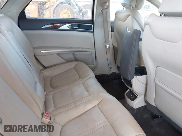 2016 Lincoln MKZ with VIN 3LN6L2G95GR634380, listed as a IAAI auction lot 42375739 with 81,741 mi miles and . Bid and sale history available at DreamBid. Image 8.