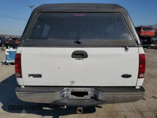 2000 Ford F-150 XL with VIN 1FTRX18W2YNC34320, listed as a Copart auction lot 77832404 with 217,448 mi miles and Clean Title. Bid and sale history available at carsss.com. Image 6.