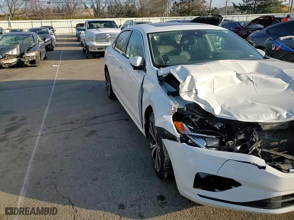2021 Volkswagen Passat 2.0T SE with VIN 1VWSA7A33MC009848, listed as a Copart auction lot 82961934 with 89,898 mi miles and Salvage Title. Bid and sale history available at carsss.com. Image 11.