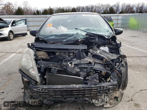 2013 Honda Fit Sport with VIN JHMGE8H58DC009921, listed as a Copart auction lot 44531945 with 0 mi miles and Salvage Title. Bid and sale history available at carsss.com. Image 5.