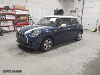 2017 MINI Hardtop 4 Door Cooper with VIN WMWXU1C51H2E18017, listed as a IAAI auction lot 41700947 with 32306 miles. Bid and sale history available at carsss.com. Image 17.