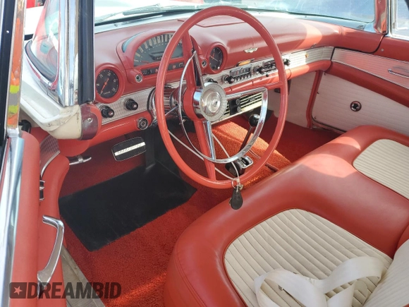 1956 Ford Thunderbird с VIN P6FH203930, выставлен на аукционе Copart как лот 74530814 с пробегом 761 579 миль миль и На запчасти • Non repairable. История ставок и продаж доступна на DreamBid. Изображение 8.