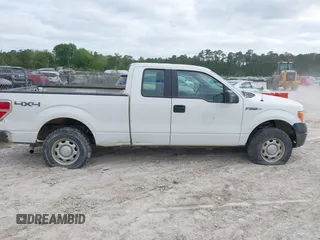 2013 Ford F-150 XL with VIN 1FTFX1EF5DKD65924, listed as a IAAI auction lot 42088693 with 58,714 mi miles and . Bid and sale history available at carsss.com. Image 13.