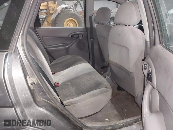 2003 Ford Focus SE with VIN 1FAFP34333W164636, listed as a IAAI auction lot 41412000 with 175,276 mi miles and . Bid and sale history available at carsss.com. Image 8.