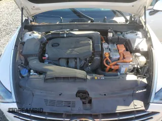 2020 Hyundai Sonata Hybrid Limited with VIN KMHL54JJ3LA009430, listed as a Copart auction lot 45139205 with 72,297 mi miles and Salvage Title. Bid and sale history available at carsss.com. Image 13.