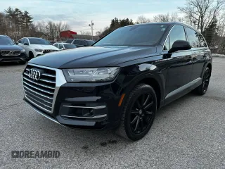 2017 Audi Q7 Premium Plus with VIN WA1LAAF78HD031810, listed as a Copart auction lot 50071405 with 119,171 mi miles and Clean Title. Bid and sale history available at carsss.com. Image 2.