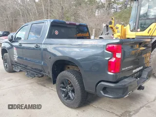 2019 Chevrolet Silverado 1500 LT Trail Boss with VIN 1GCPYFEDXKZ400023, listed as a IAAI auction lot 41858397 with 140,357 mi miles and . Bid and sale history available at DreamBid. Image 3.