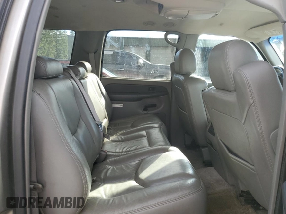 2003 Chevrolet Suburban LT with VIN 3GNGK26U73G173374, listed as a Copart auction lot 76328004 with 170,666 mi miles and Salvage Title. Bid and sale history available at carsss.com. Image 11.