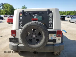 2008 Jeep Wrangler Rubicon с VIN 1J4GA641X8L561909, выставлен на аукционе Copart как лот 53275795 с пробегом 140 479 миль миль и Списание • Salvage title. История ставок и продаж доступна на DreamBid. Изображение 6.